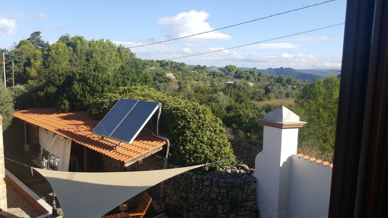 Serra E Mesu Affittacamere Magomadas Exteriör bild